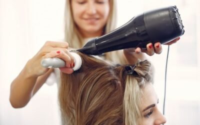 Blow-Drying Techniques for Different Hair Types: Tips for Straight, Wavy, and Curly Hair